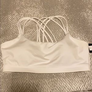 Gap fit white sports bra